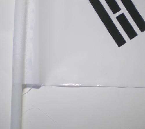 写真のようにつくりが甘い部分がございます。